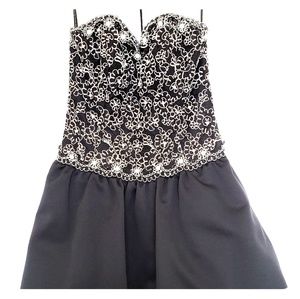 VINTAGE A.J.BARI Strapless Evening Dress